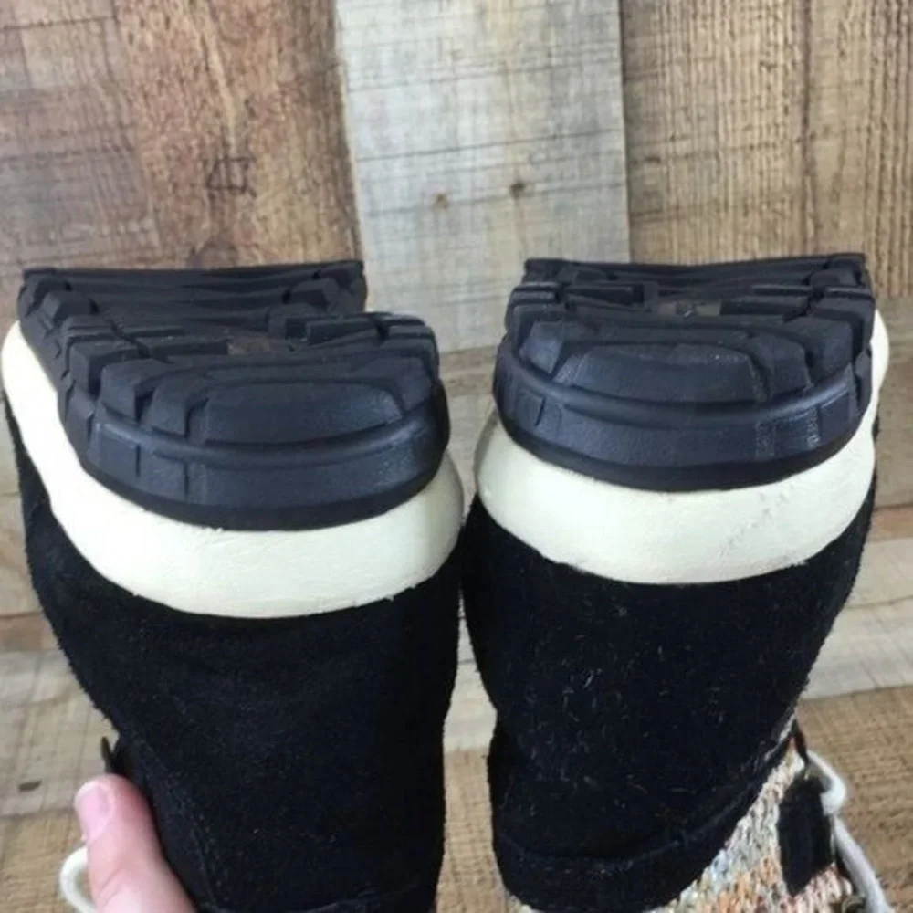 Bearpaw Ophelia Suede Dyed Sheep Fur Black Boots‎ Womens 6 Mid Calf Booties